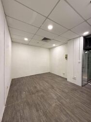 Excelsior Shopping Centre (D6), Shop House #620590971